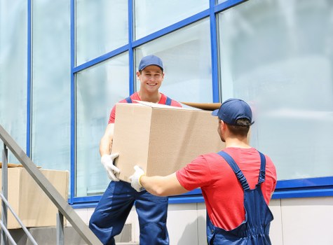 Moving van with recyclable packing materials prepared for sorting