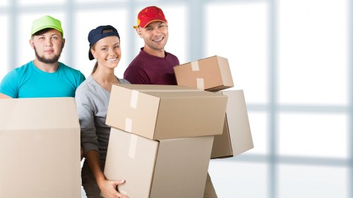 House relocation service supporting families moving in Notting Hill